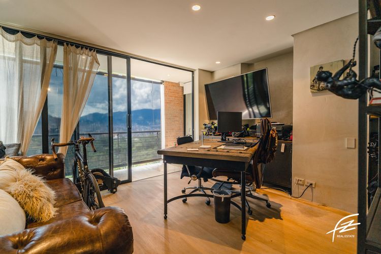 Apartamento de 5 alcobas en venta en San Lucas, Medellín, 481 m² · foto 13 de 24