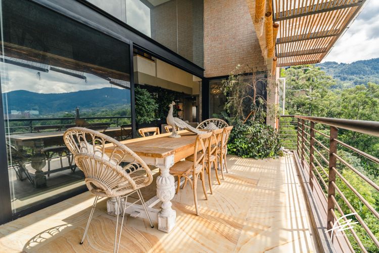 Apartamento de 5 alcobas en venta en San Lucas, Medellín, 481 m² · foto 24 de 24