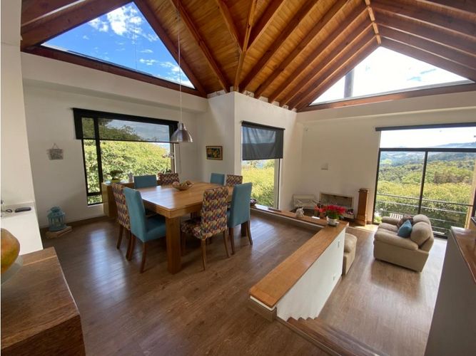 Casa en venta en Arboretto, La Calera, 224 m² · foto 2 de 20