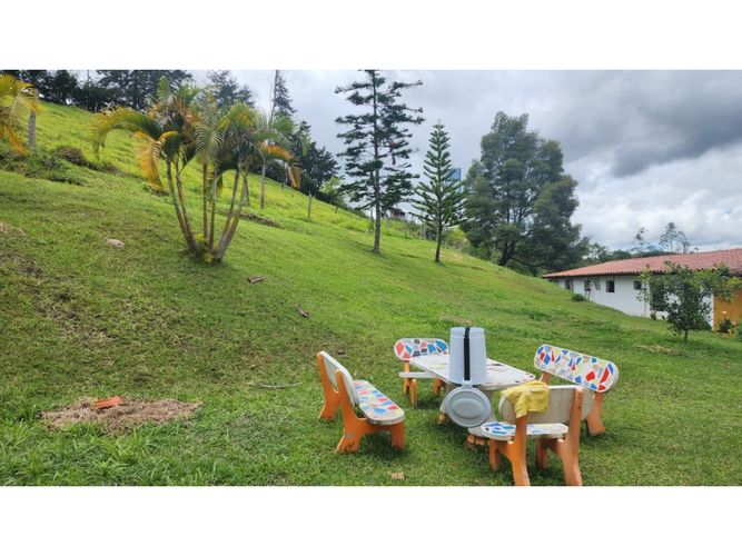 Finca en arriendo en Mampuesto, Rionegro, 200 m² · foto 3 de 23