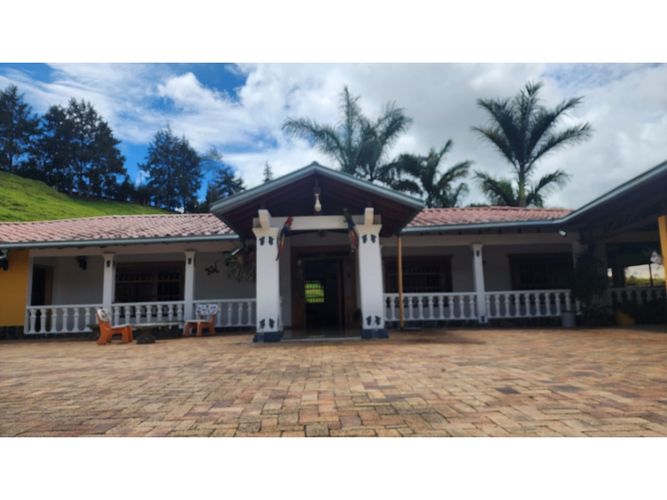 Finca en arriendo en Mampuesto, Rionegro, 200 m² · foto 15 de 23