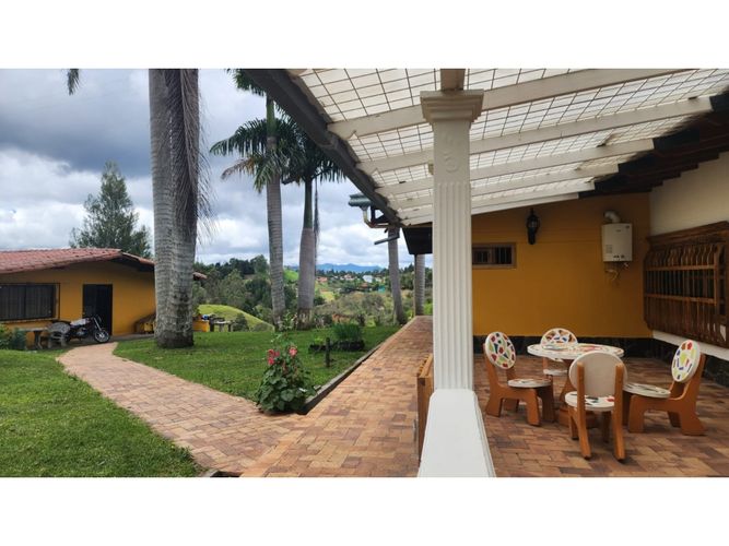 Finca en arriendo en Mampuesto, Rionegro, 200 m² · foto 18 de 23