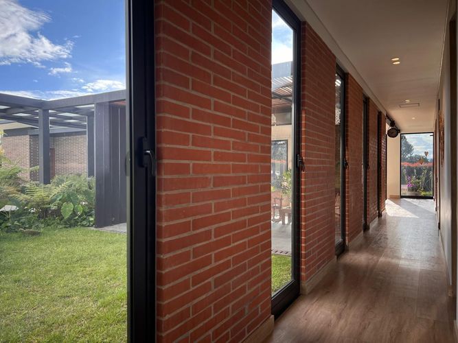 Casa de 3 alcobas en venta en Loma Del Chocho, Envigado, 370 m² · foto 14 de 19