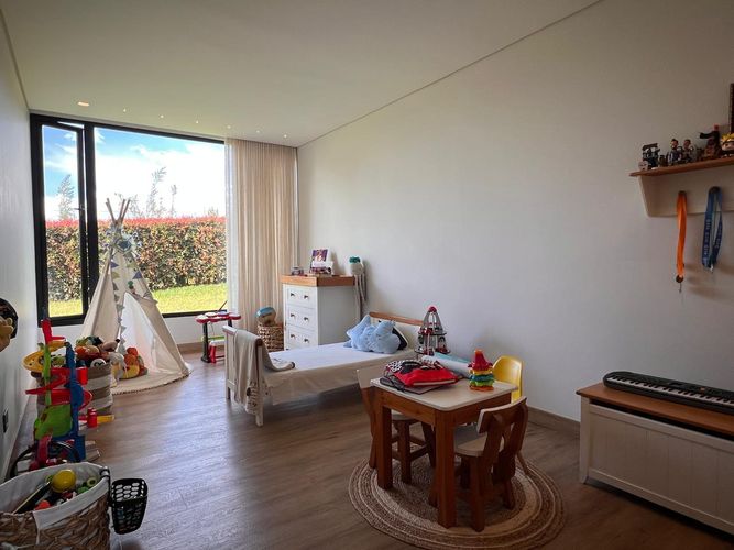 Casa de 3 alcobas en venta en Loma Del Chocho, Envigado, 370 m² · foto 15 de 19