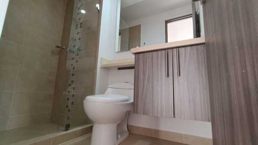 Apartamento de 3 alcobas en venta en Cr. Los Arroyuelos, Ibagué, 87 m² · foto 19 de 19