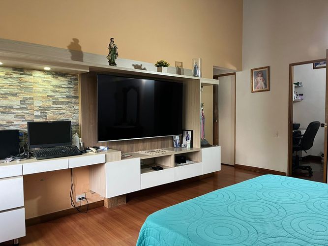Casa de 3 alcobas en venta en Los Balsos, Medellín, 226 m² · foto 9 de 20