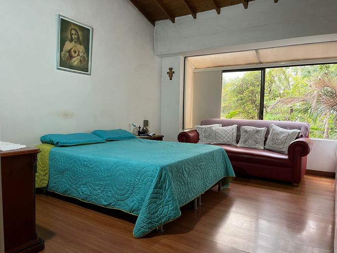 Casa de 3 alcobas en venta en Los Balsos, Medellín, 226 m² · foto 12 de 20