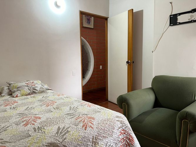 Casa de 3 alcobas en venta en Los Balsos, Medellín, 226 m² · foto 19 de 20