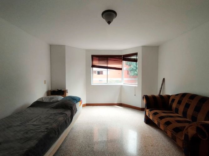 Apartamento en venta en Castropol, Medellín · foto 9 de 20