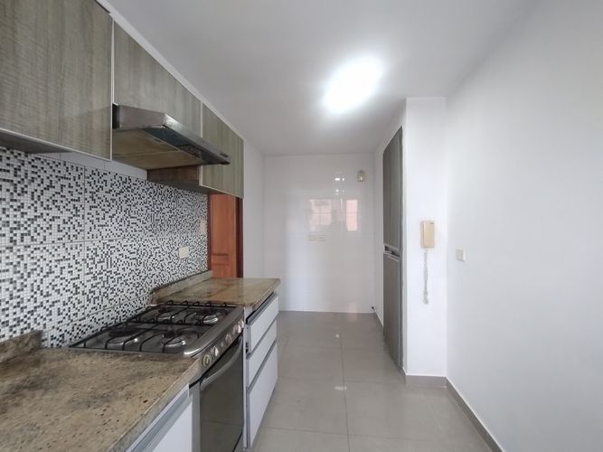 Apartamento de 3 alcobas en venta en Altos Del Prado, Barranquilla, 178 m² · foto 8 de 20