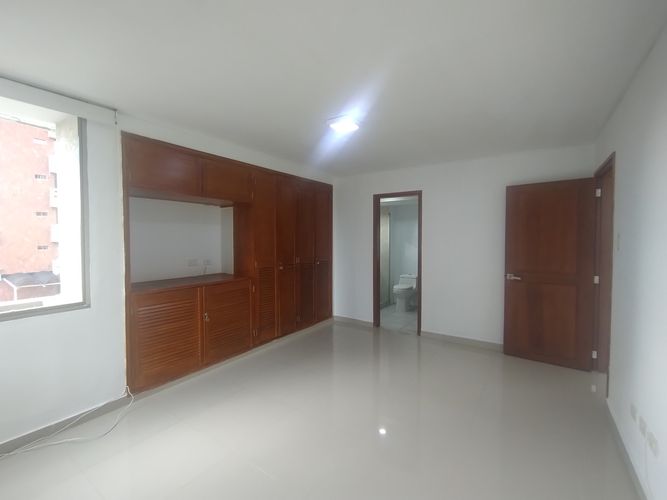 Apartamento de 3 alcobas en venta en Altos Del Prado, Barranquilla, 178 m² · foto 12 de 20