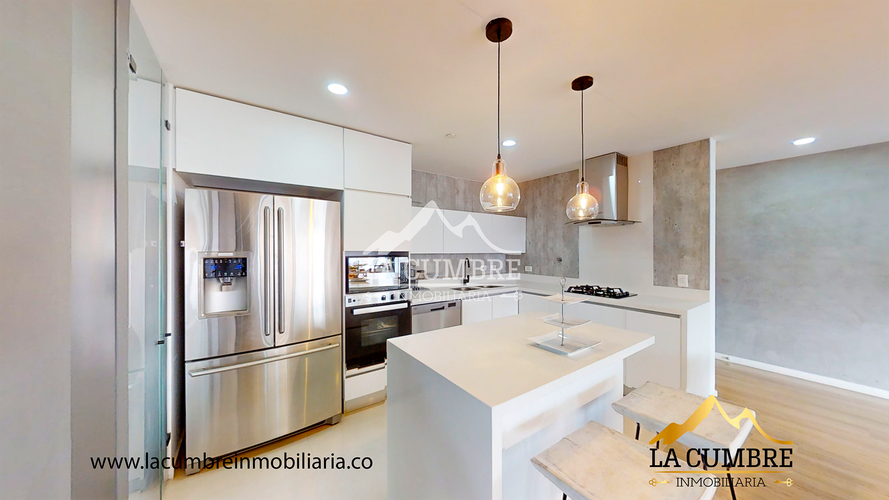 Apartamento de 3 alcobas en arriendo en Loma De Las Brujas, Envigado, 164 m² · foto 7 de 18