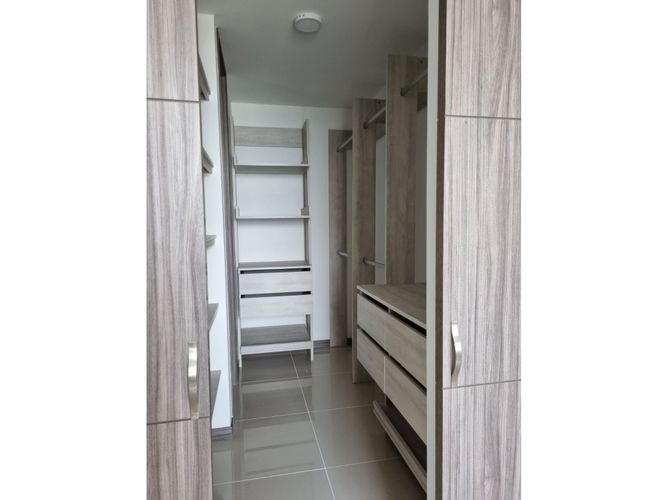 Apartamento de 3 alcobas en venta en Valle Del Lili, Cali, 80 m² · foto 6 de 10