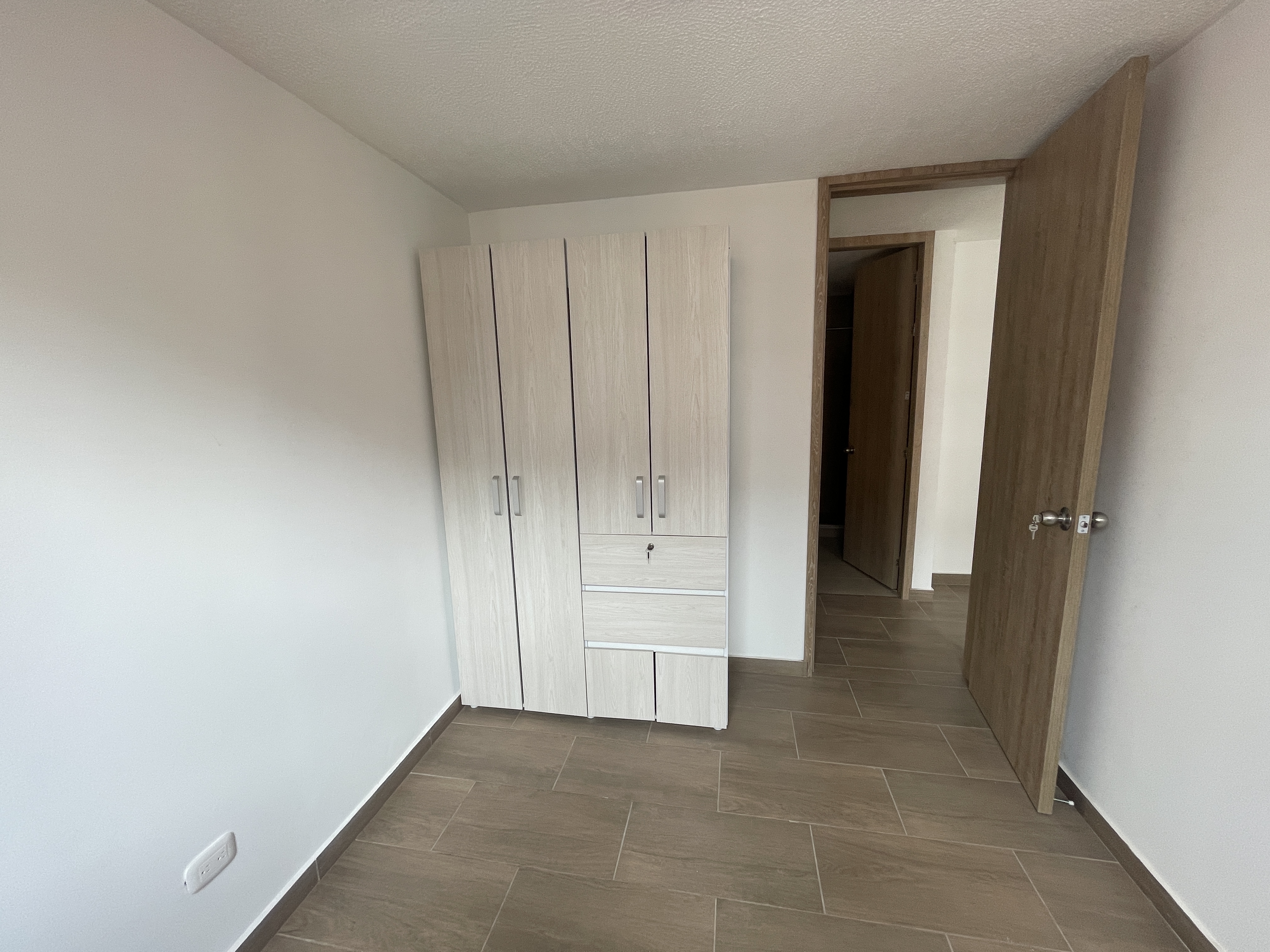 Apartamento en venta en Algarra Iii, Zipaquirá · foto 14 de 21