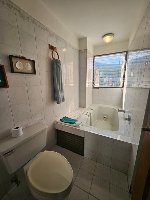 Apartamento de 3 alcobas en venta en Versalles, Cali, 139 m² · foto 12 de 17