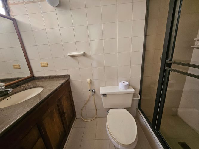 Apartamento de 3 alcobas en venta en Versalles, Cali, 139 m² · foto 15 de 17