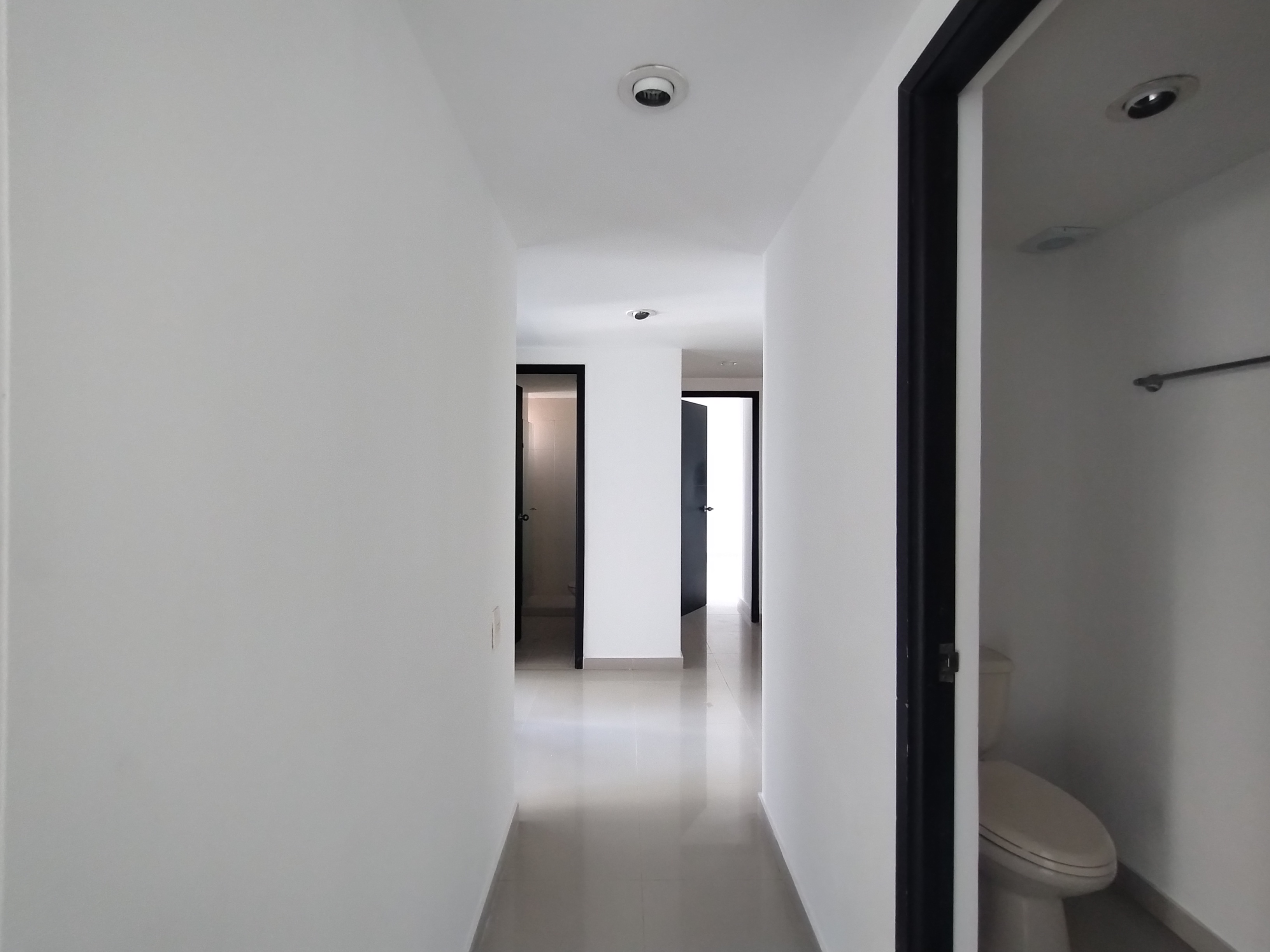 Apartamento en arriendo en Altos De Riomar, Barranquilla · foto 11 de 21