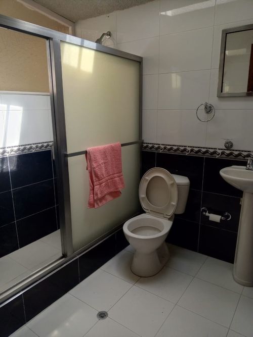 Casa de 6 alcobas en arriendo en Versalles, Pasto, 360 m² · foto 14 de 16