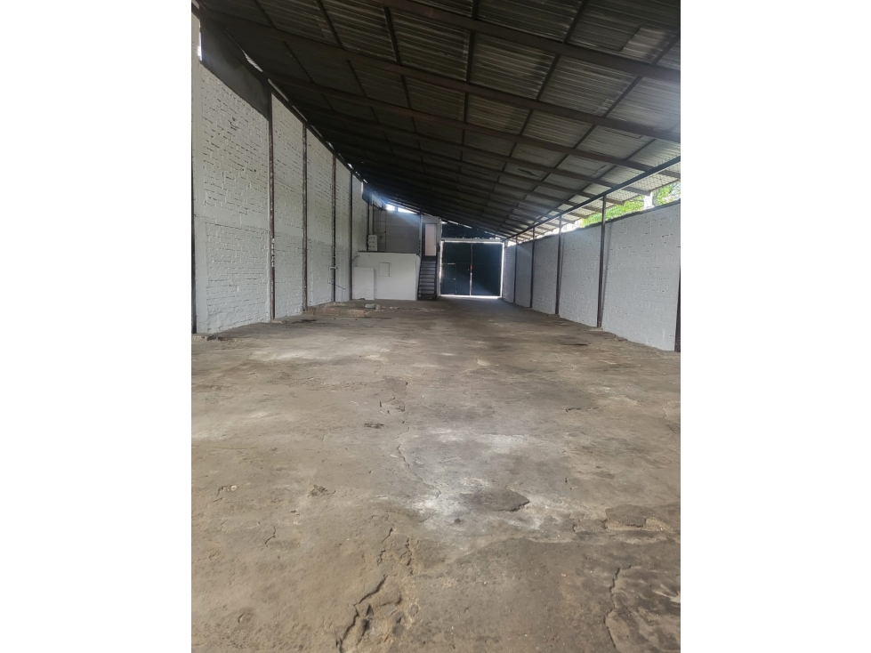 Warehouse for sale in Centro, Medellín 4