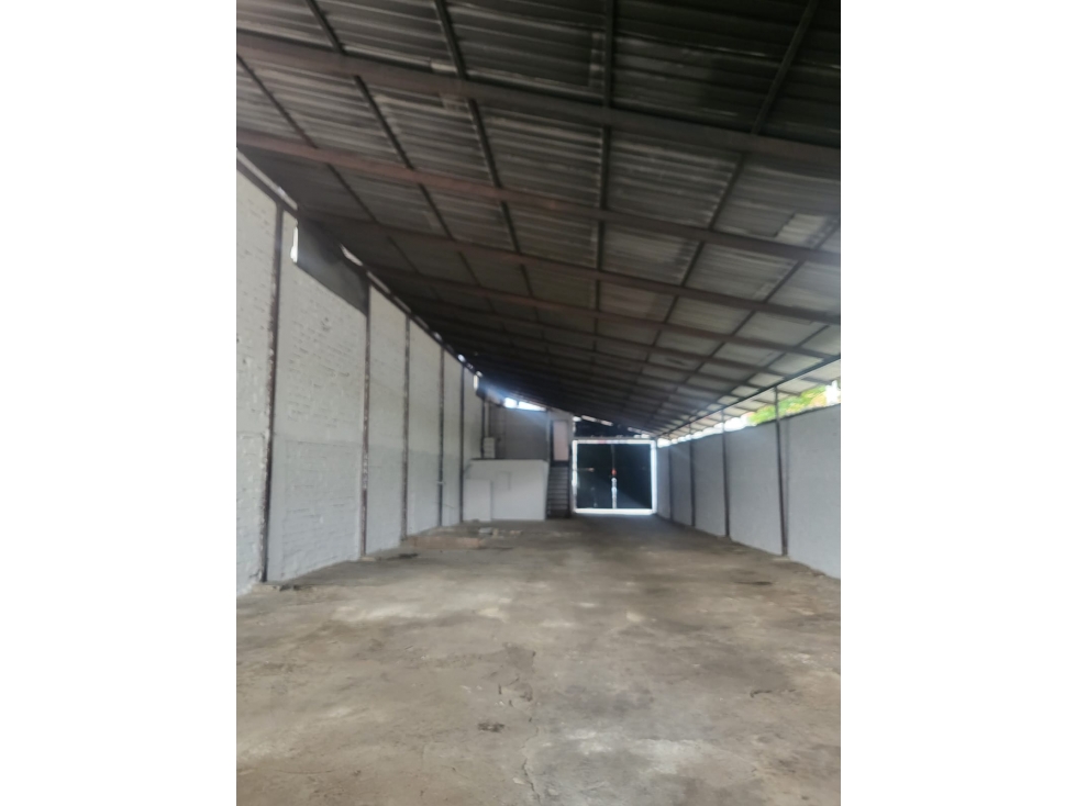 Warehouse for sale in Centro, Medellín 5