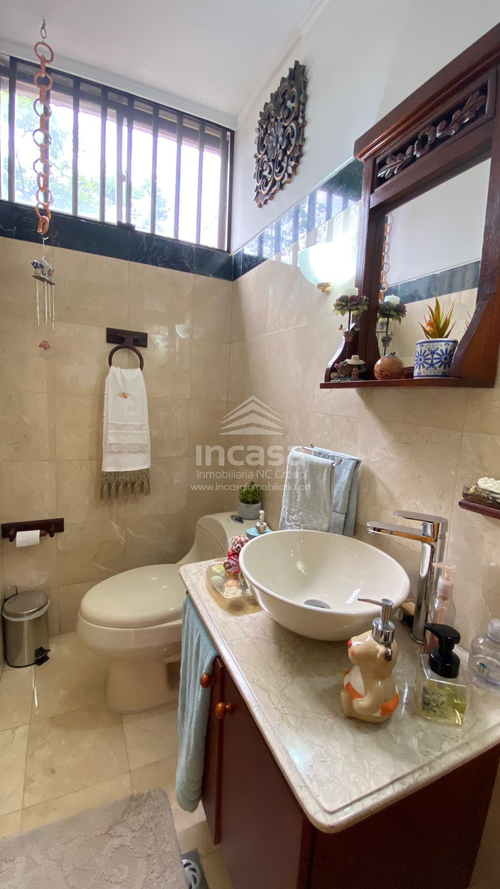 Apartamento de 3 alcobas en venta en Santa Rita, Cali, 192 m² · foto 9 de 15