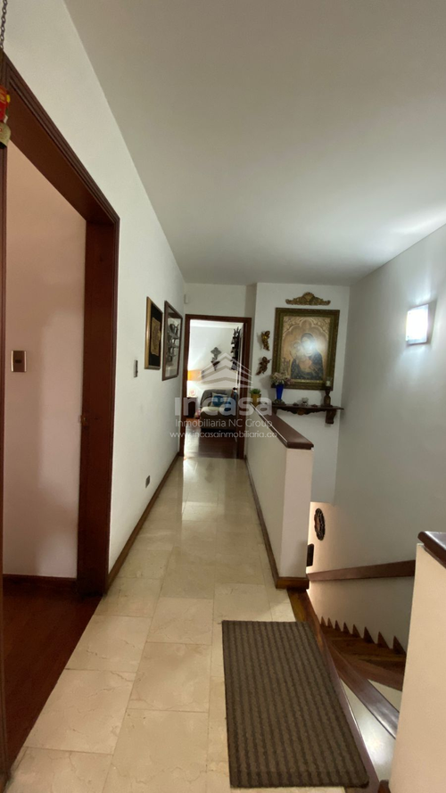Apartamento de 3 alcobas en venta en Santa Rita, Cali, 192 m² · foto 11 de 15
