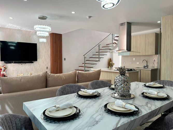 Casa de 3 alcobas en arriendo en Loma Benedictinos, Medellín, 260 m² · foto 5 de 20