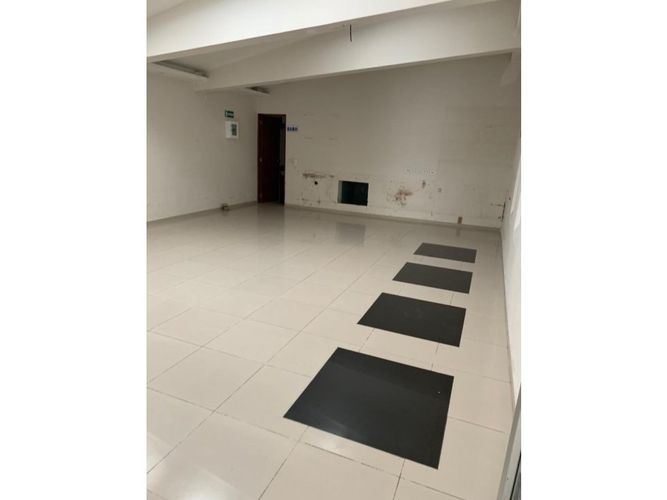 Casa en venta en Santa Paula, Bogotá, 500 m² · foto 6 de 24