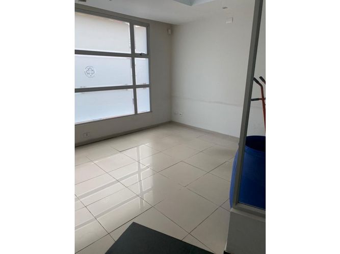 Casa en venta en Santa Paula, Bogotá, 500 m² · foto 9 de 24