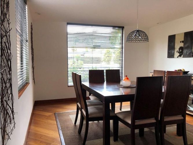 Casa de 6 alcobas en venta en Vereda El Salitre, La Calera, 530 m² · foto 3 de 15