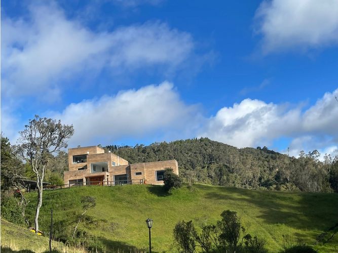 Casa en venta en El Hato, La Calera · foto 11 de 24