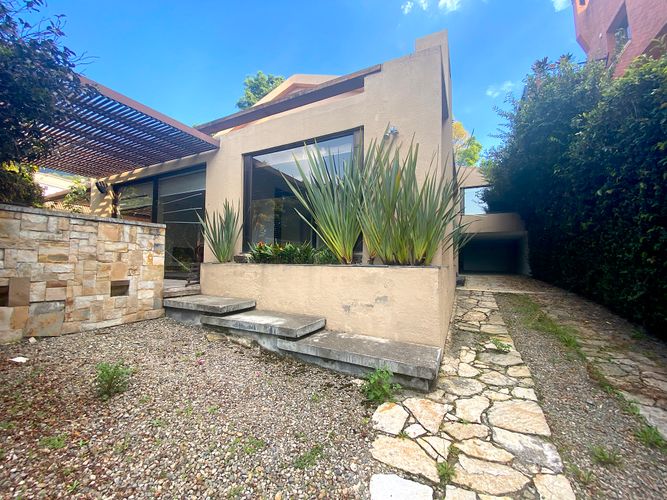 Casa de 3 alcobas en venta en Santa Ana Oriental, Bogotá, 560 m² · foto 23 de 24