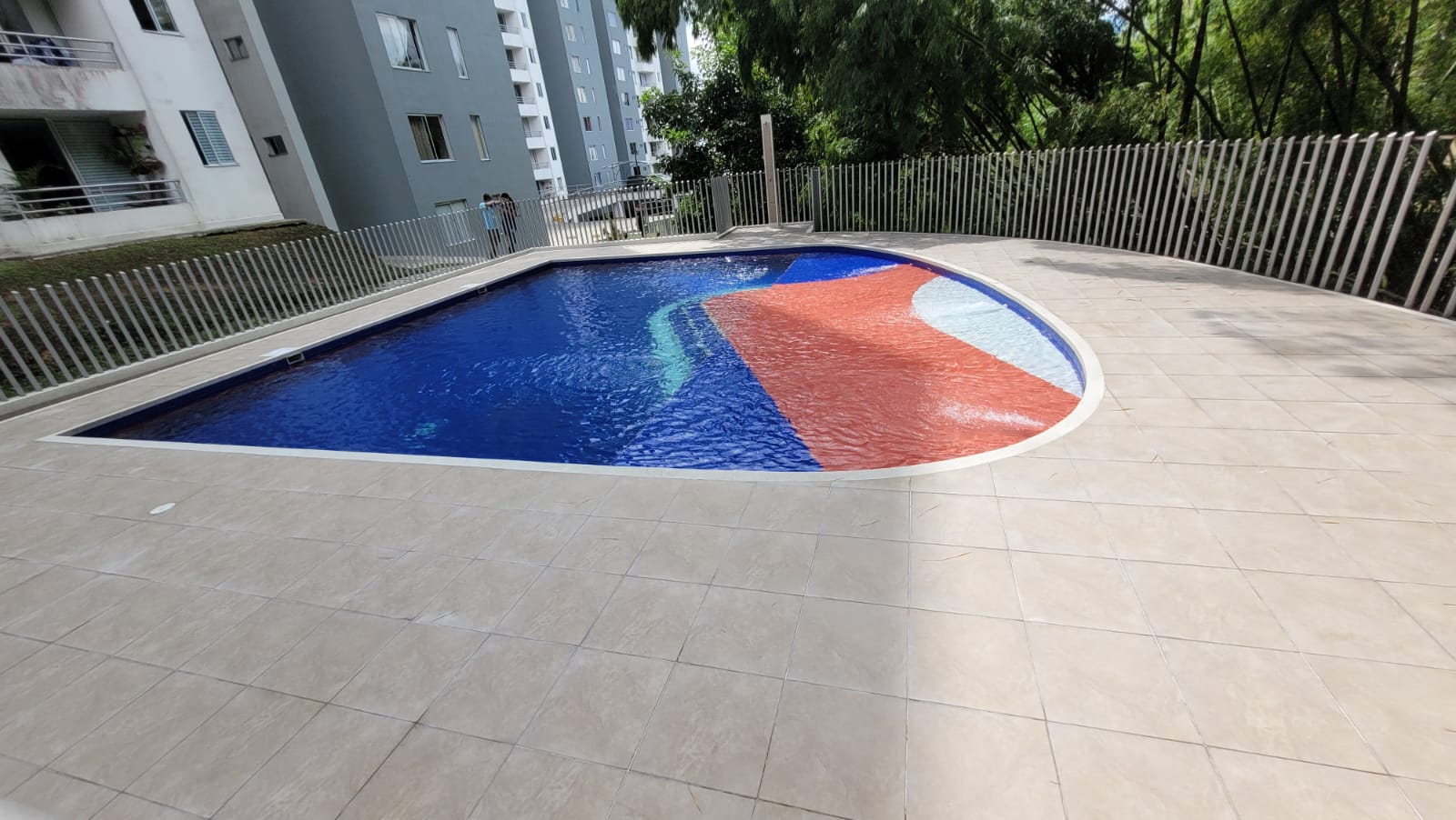 Apartamento en venta en Zona Industrial La Rosa, Dosquebradas · foto 4 de 9