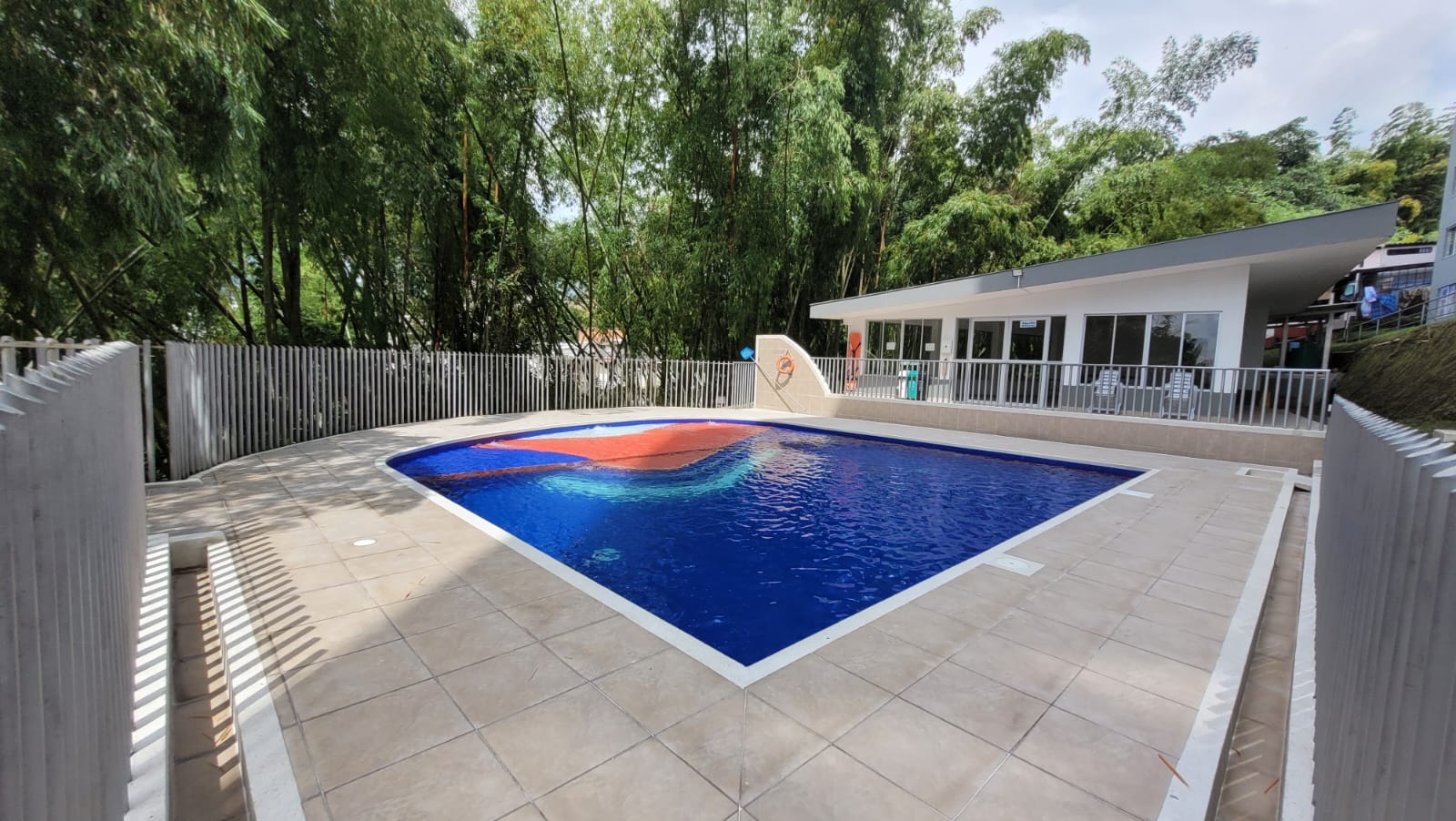 Apartamento en venta en Zona Industrial La Rosa, Dosquebradas · foto 6 de 9