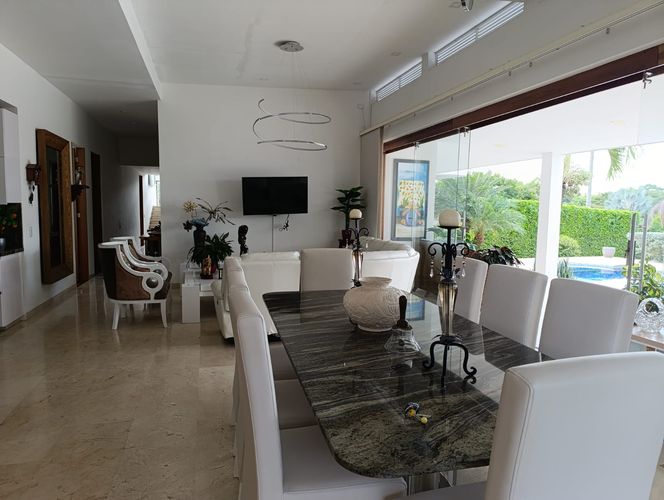 Casa de 13 alcobas en venta en Cerritos, Pereira, 1004 m² · foto 9 de 24