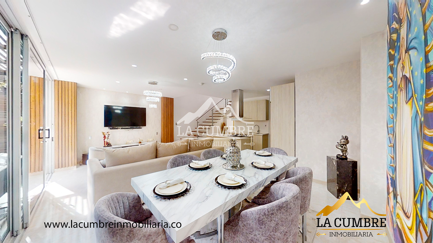 Casa de 3 alcobas en arriendo en San Lucas, Medellín, 191 m² · foto 3 de 16