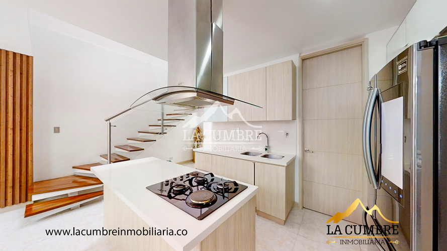 Casa de 3 alcobas en arriendo en San Lucas, Medellín, 191 m² · foto 6 de 16