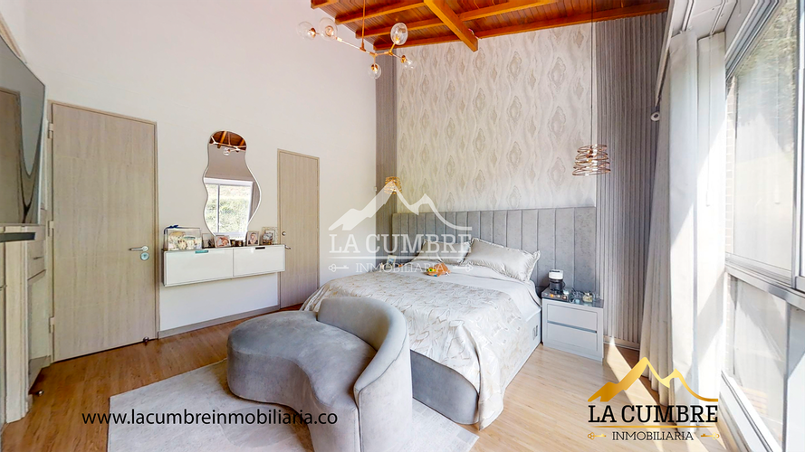 Casa de 3 alcobas en arriendo en San Lucas, Medellín, 191 m² · foto 11 de 16