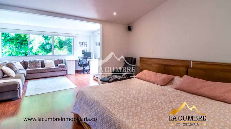 Casa de 3 alcobas en venta en San Lucas, Medellín, 315 m² · foto 12 de 18