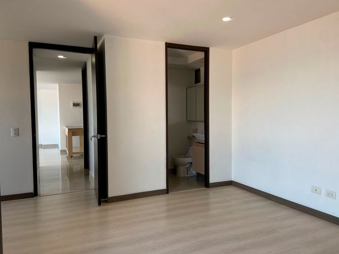 Apartamento de 2 alcobas en venta en Aves Maria, Sabaneta, 80 m² · foto 9 de 20