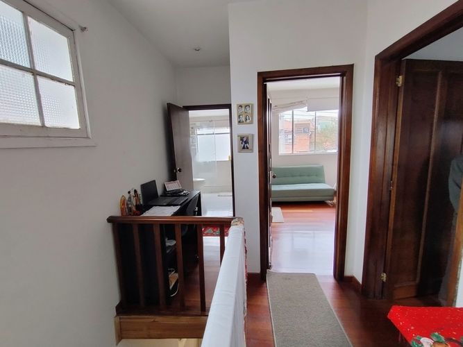 Casa de 6 alcobas en venta en Popular Modelo, Bogotá, 230 m² · foto 16 de 19