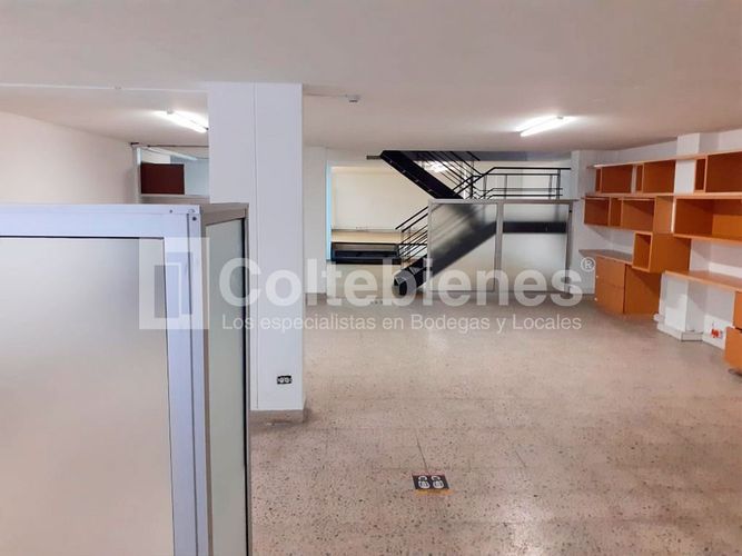 Edificio en venta en Villa Nueva, Medellín, 750 m² · foto 12 de 21