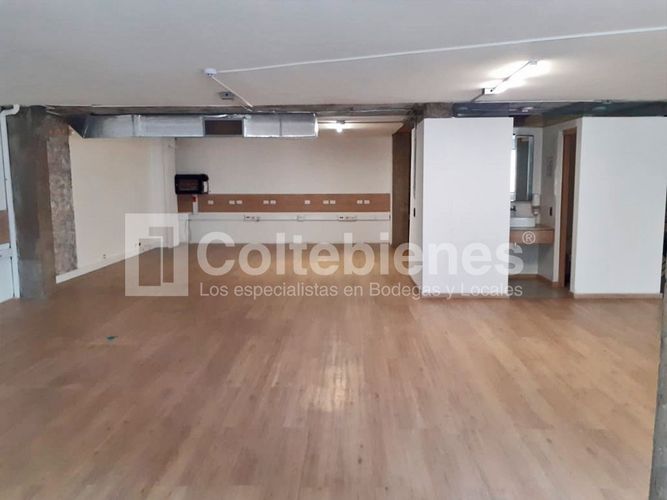 Edificio en venta en Villa Nueva, Medellín, 750 m² · foto 17 de 21