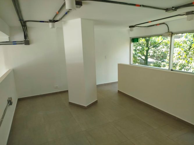 Local en arriendo en El Tesoro, Medellín, 80 m² · foto 11 de 18