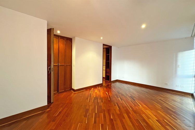 Apartamento en venta en Santa Paula, Bogotá · foto 7 de 13