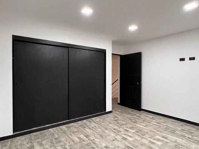 Casa de 4 alcobas en arriendo en La Mosquita, Guarne, 250 m² · foto 11 de 20