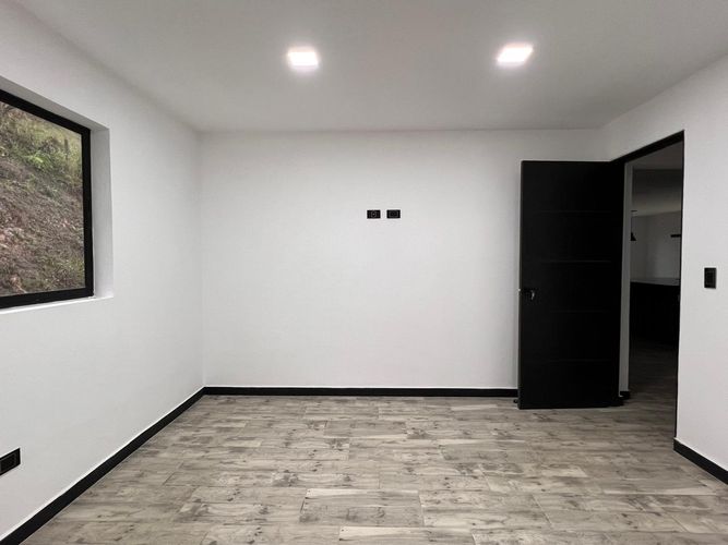 Casa de 4 alcobas en arriendo en La Mosquita, Guarne, 250 m² · foto 13 de 20