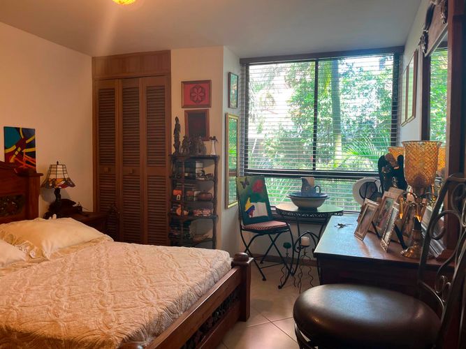 Apartamento de 3 alcobas en venta en El Poblado, Medellín, 170 m² · foto 16 de 17