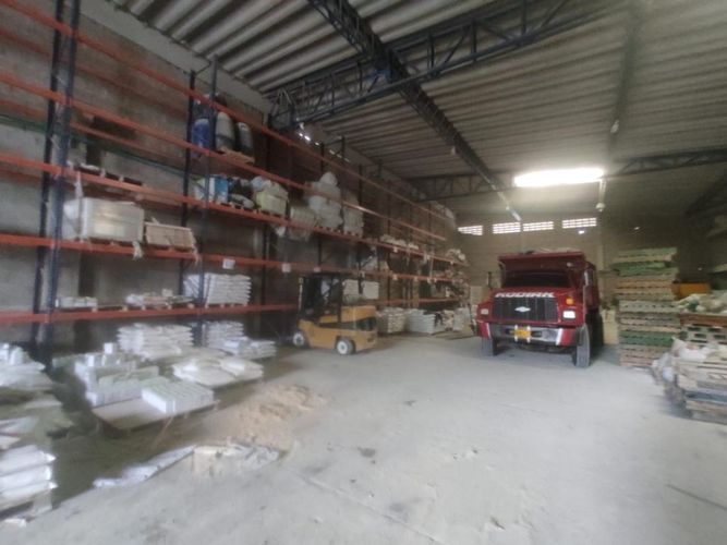 Bodega en venta en Las Estrellas, Barranquilla, 615 m² · foto 3 de 6