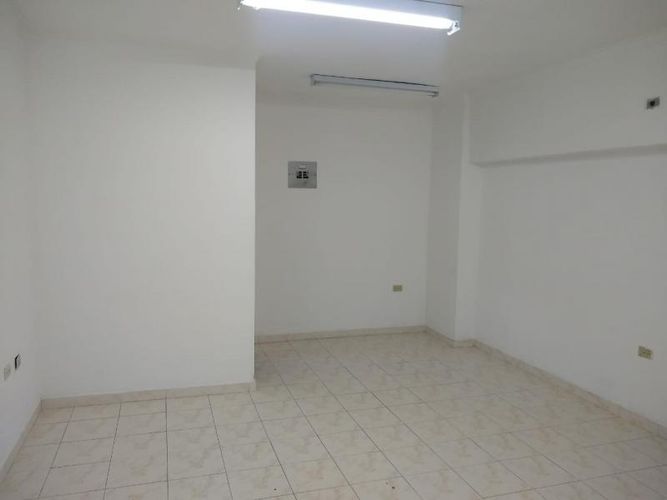Local en arriendo en Colombia, Barranquilla, 32 m² · foto 8 de 13